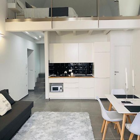 Hotel Luxury Loft 35 Cagliari Esterno foto
