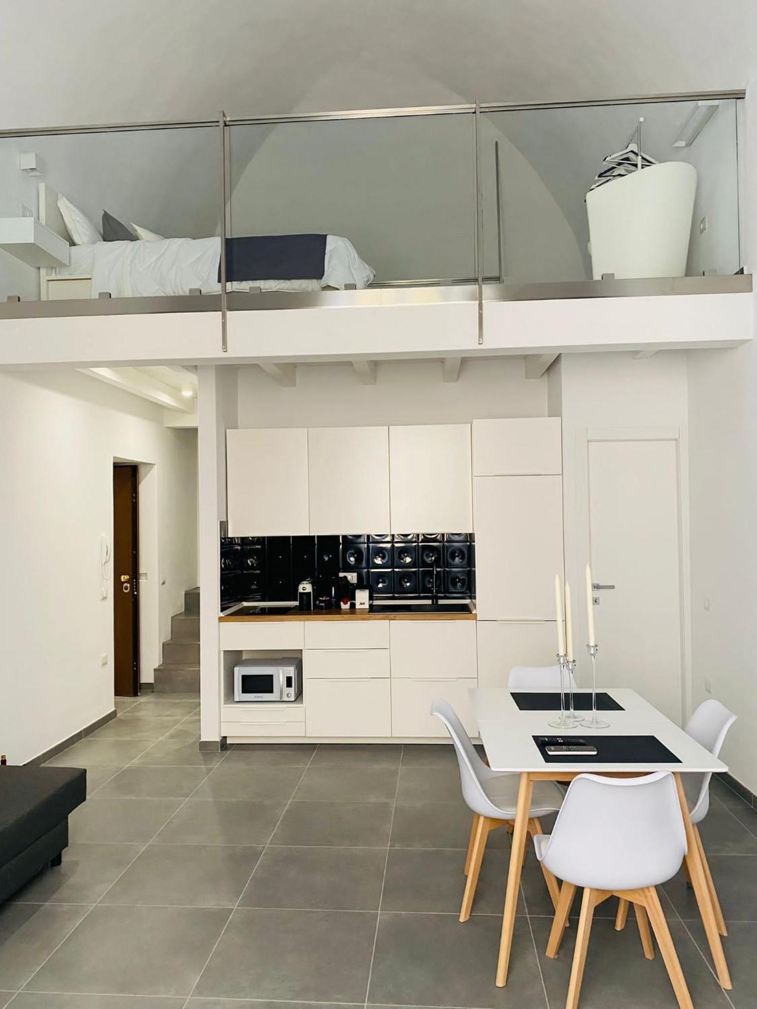 Hotel Luxury Loft 35 Cagliari Esterno foto