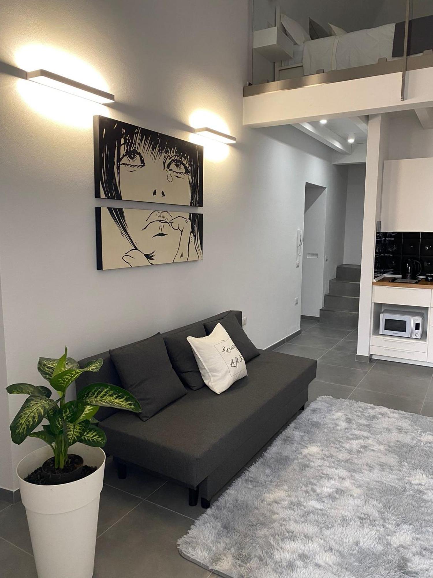 Hotel Luxury Loft 35 Cagliari Esterno foto